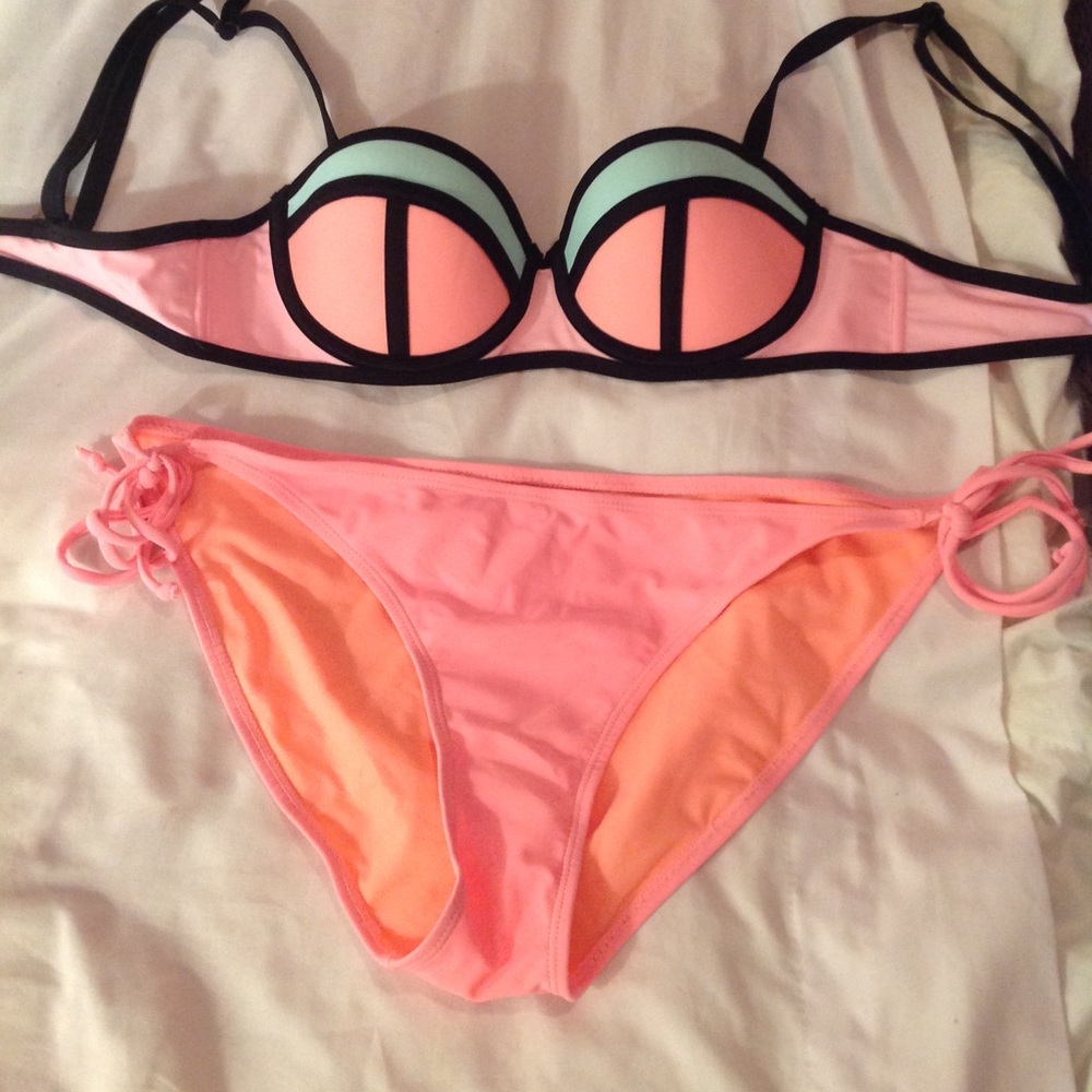 Bikini